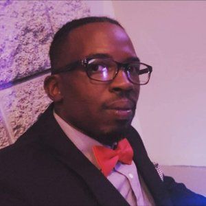 Meet your Posher, Comotion